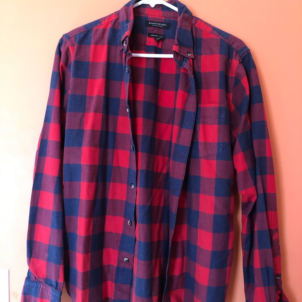 Banana Republic Blue and Red plaid shirt Small